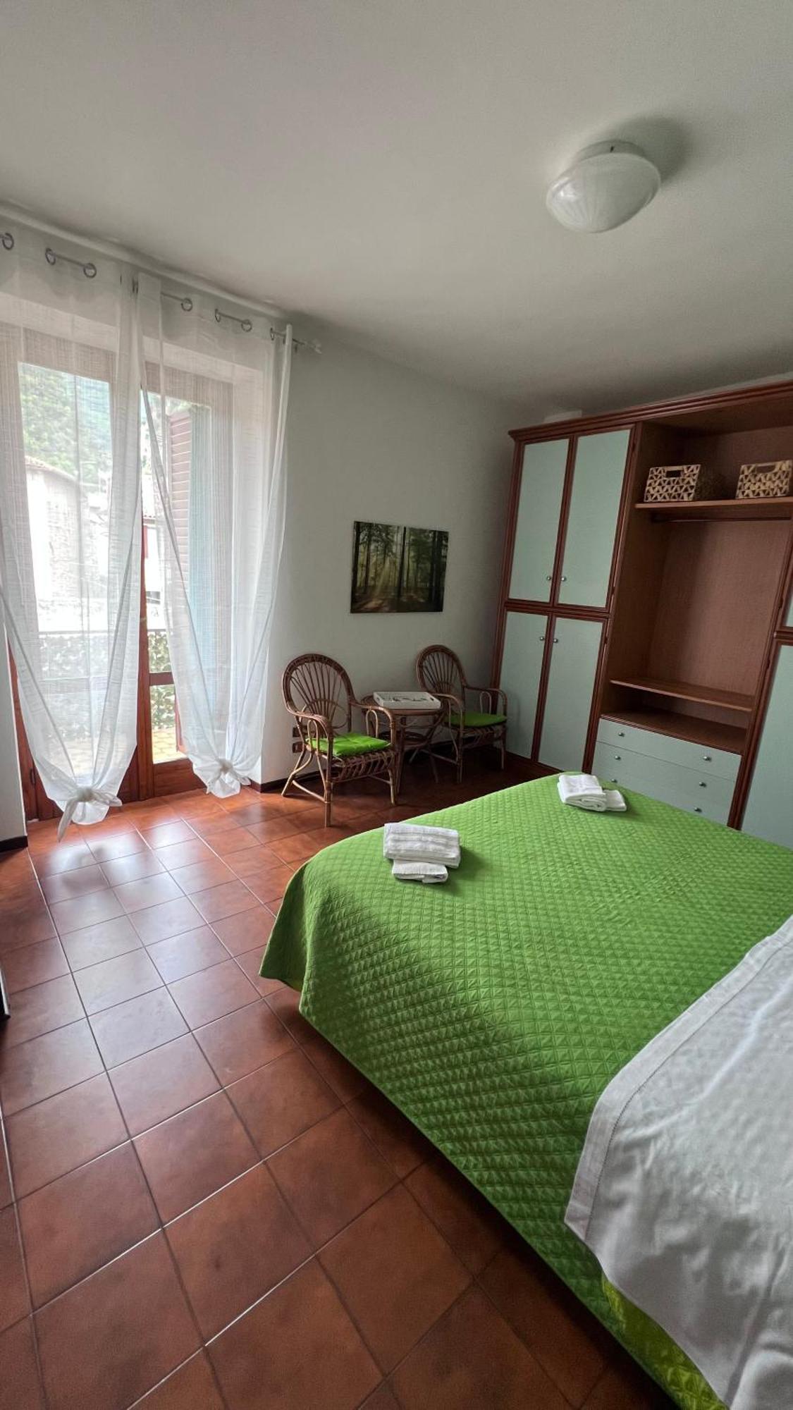 Casa Caterina 2 Storey House, With A Mountain View توسكولانو ماديرنو المظهر الخارجي الصورة