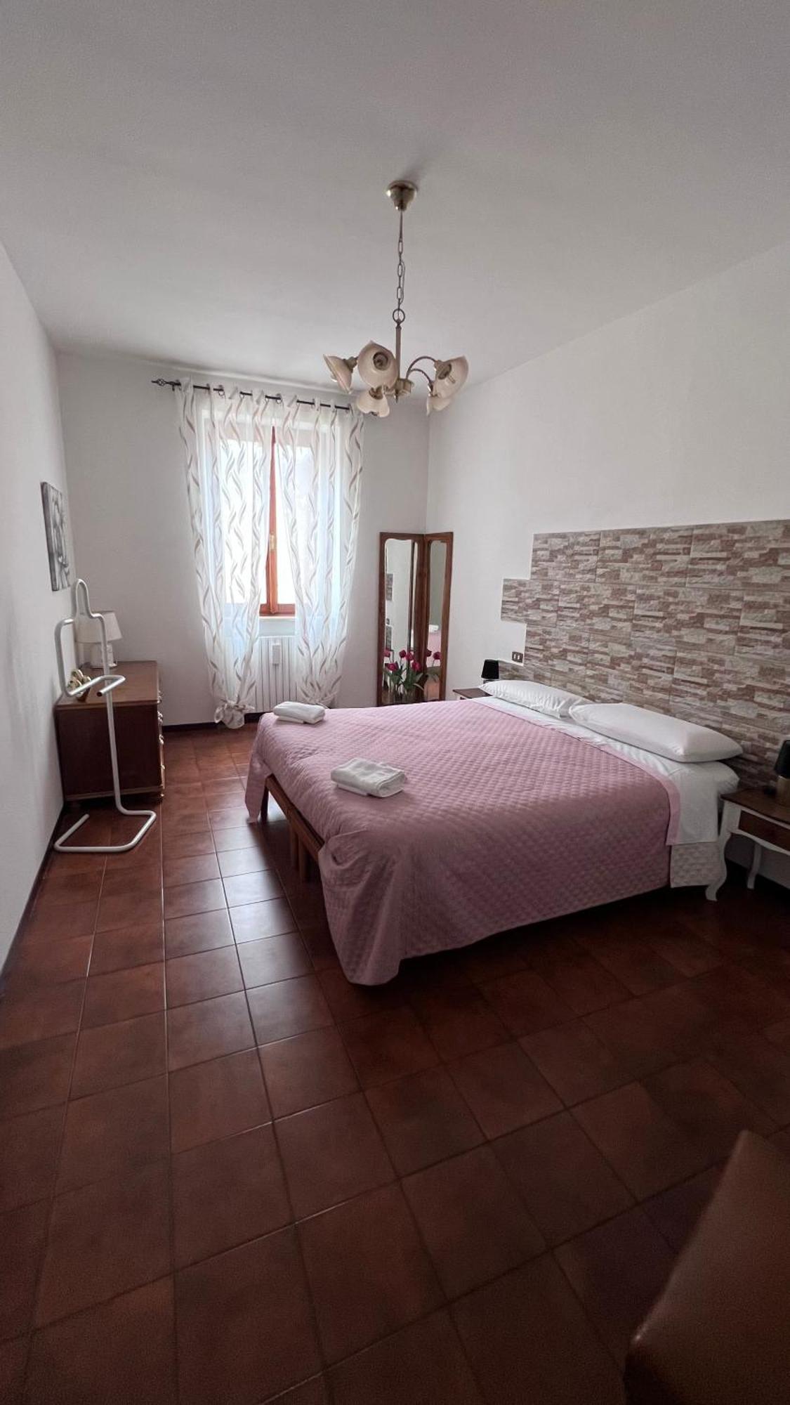 Casa Caterina 2 Storey House, With A Mountain View توسكولانو ماديرنو المظهر الخارجي الصورة